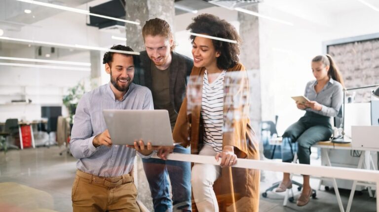10 Benefits of Outsourcing Controller Services for Growing Small Businesses