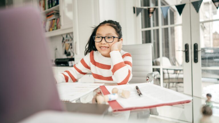 Online English Tutors Make Learning Fun